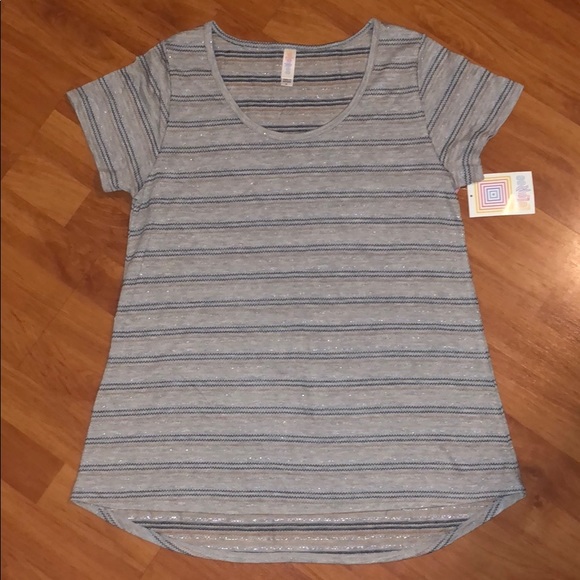 Lularoe Classic T - Picture 1 of 1